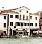 Hotel Airone Veneza 2*,