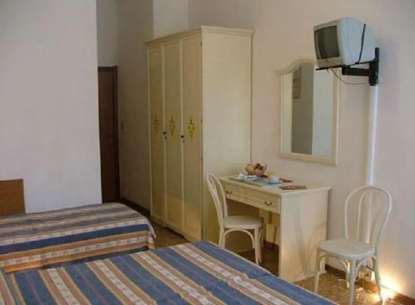 Hotel Airone Venise 2*,  Italie